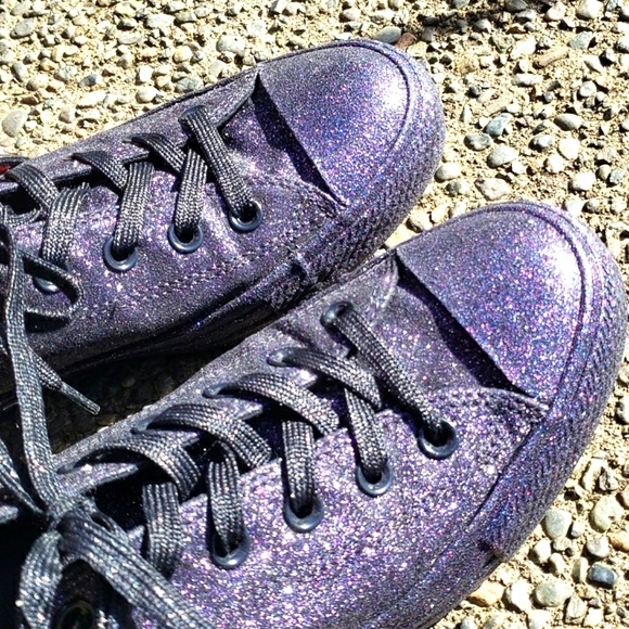 Price drop! Converse All Star Women 9.5, Men 7.5. Purple Glitter low top shoe - Picture 9 of 16